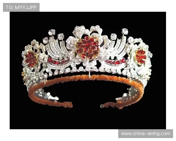 欧洲皇冠在不同国家中的设计特色与文化意义分析